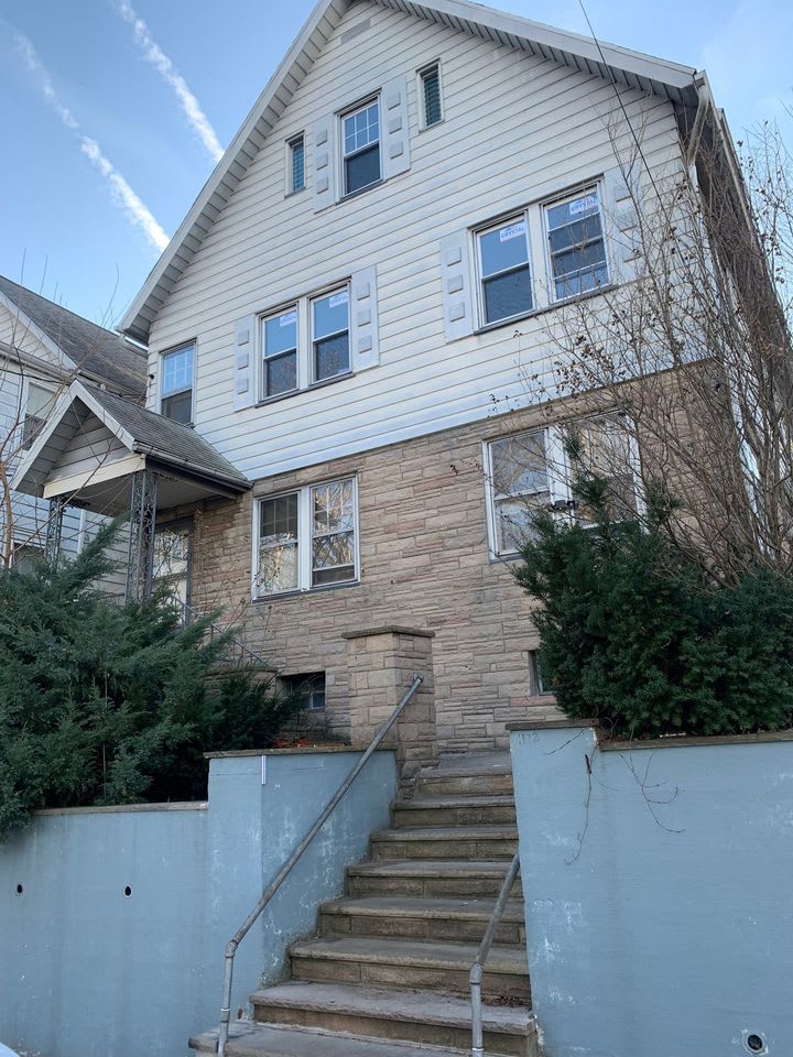 1132 St Louis Ave – photo 1 of 25