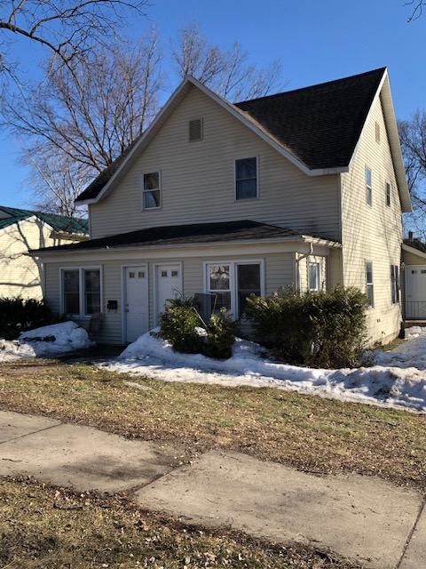 322 W Main St – photo 1 of 10