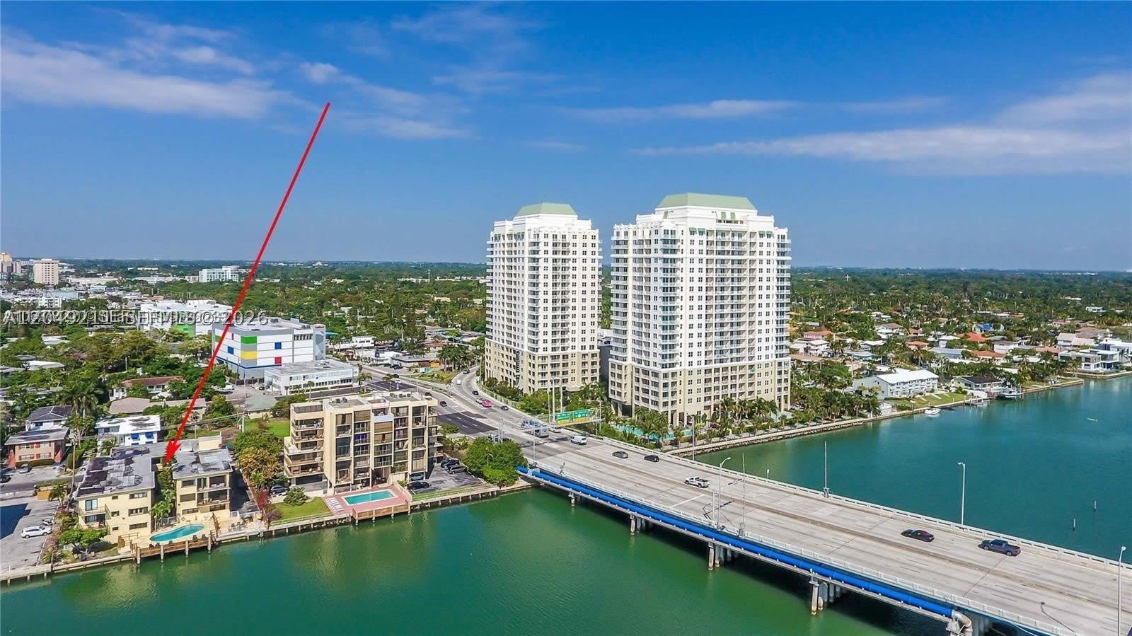 7845 NE Bayshore Ct – photo 1