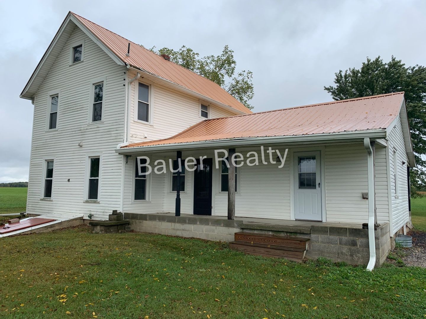 Country Living Four Bedroom! – photo 1 of 18