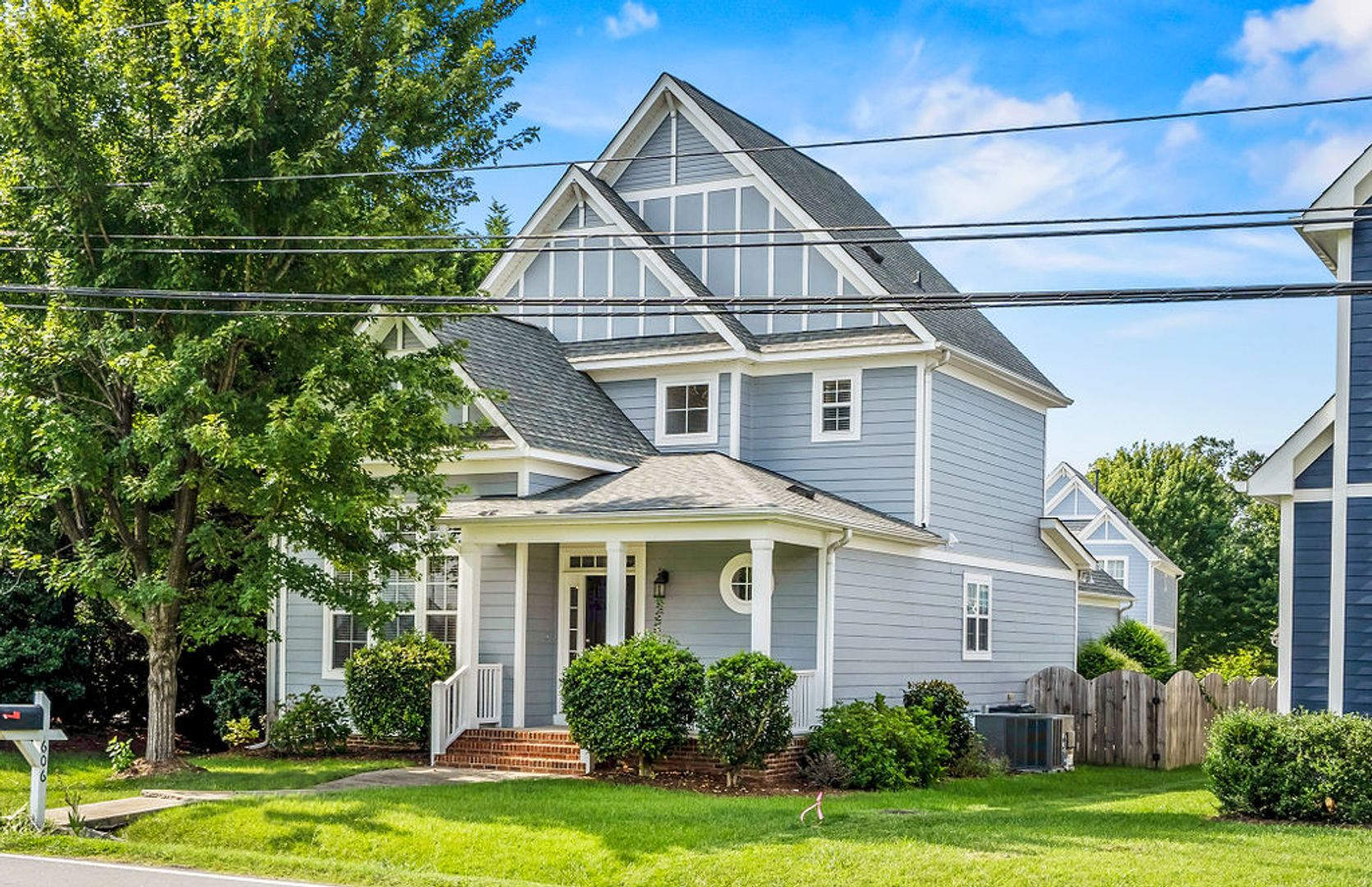 606 Center St., Apex NC 27502 – photo 1