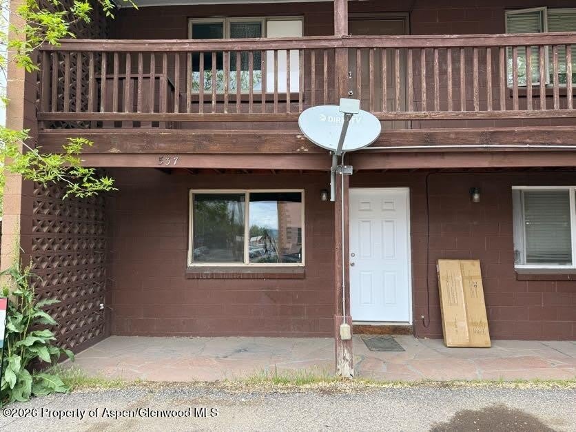 537 Breeze Street #1 – photo 1 of 7