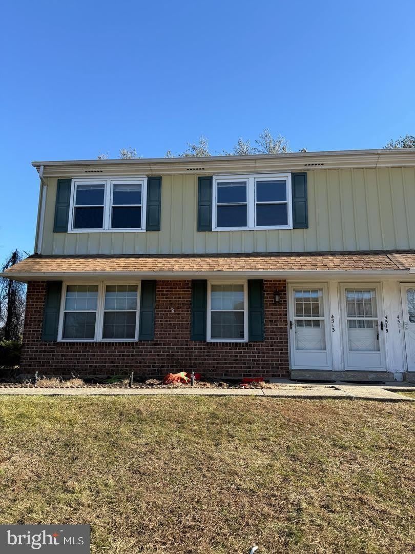 4515 ROSEMARIE Drive – photo 1 of 20