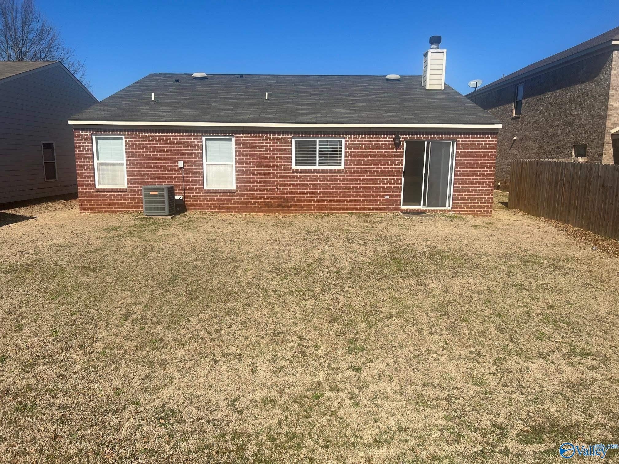 202 Harold Murphy Drive – photo 1