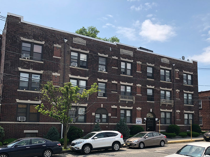 Heath Court – photo 1 of 9
