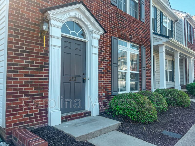 223 Spring Crossing Circle – photo 1 of 251