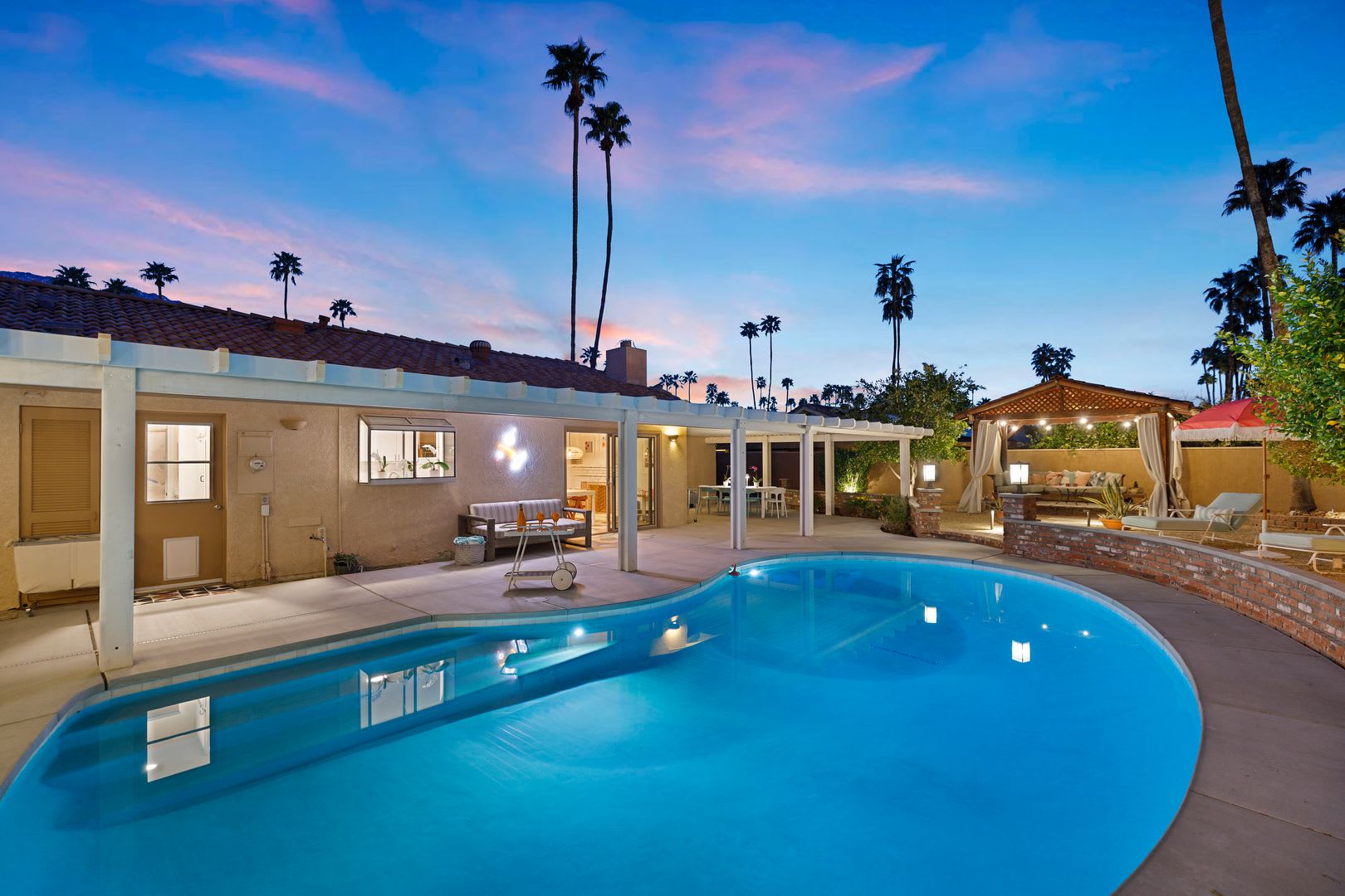 The Fig Ranch Pool Jacuzzi Private Backyard Monthly Only No Long Term – photo 1