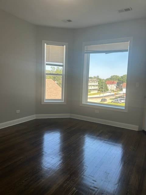 439 W Marquette Rd 3 – photo 1