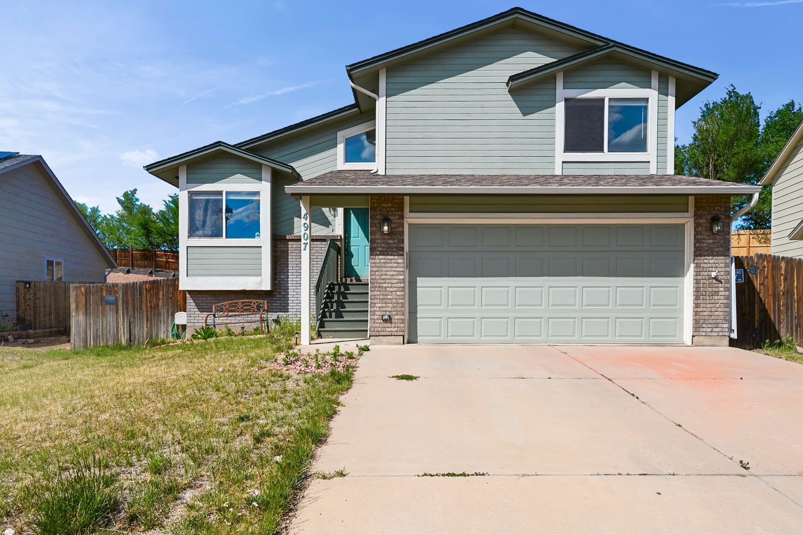 4907 Brant Rd – photo 1 of 26