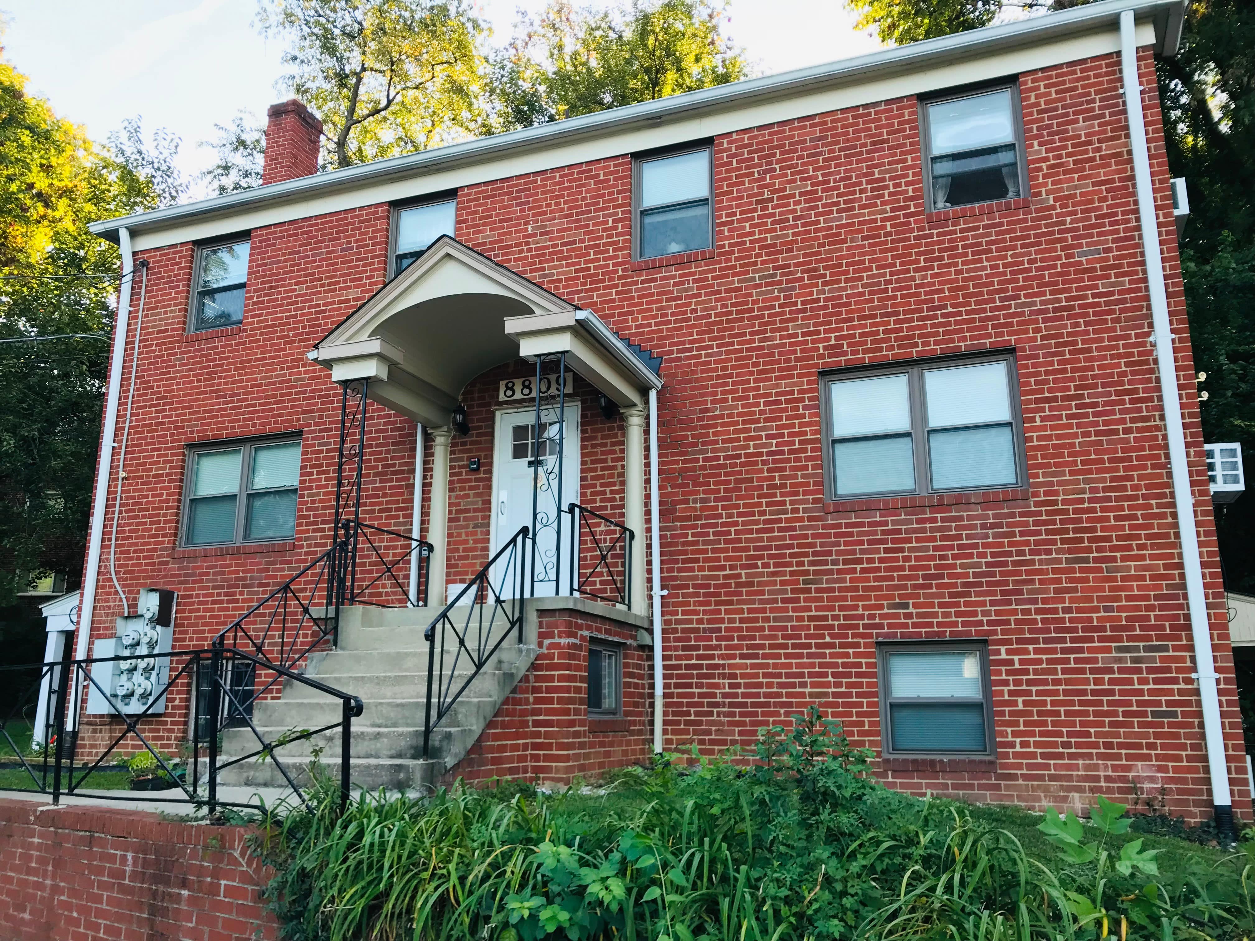 8809 Plymouth St Apt 3 – photo 1 of 14