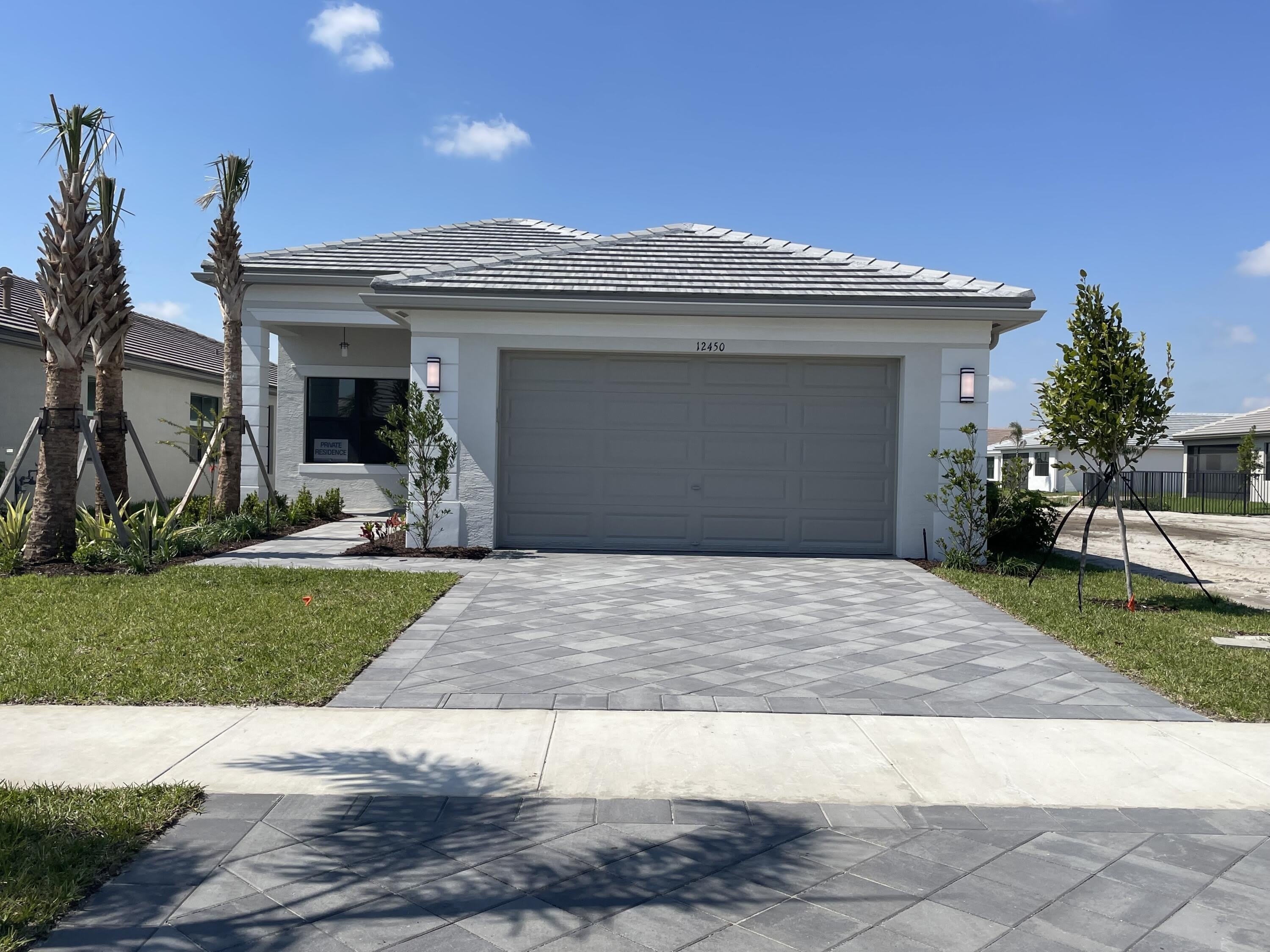 12450 SW Bungalow Lane – photo 1