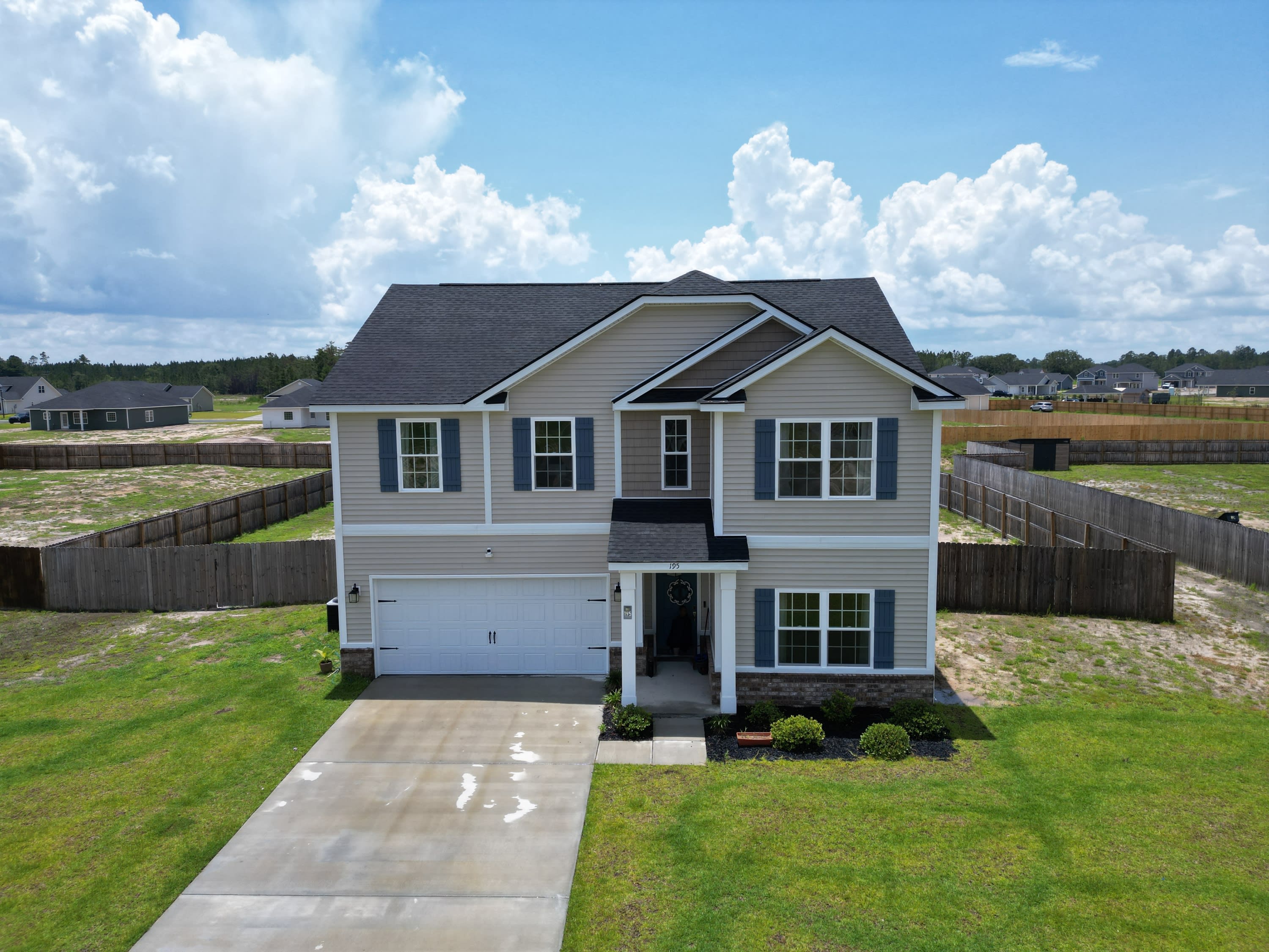 195 Deerfield Drive Northeast – photo 1