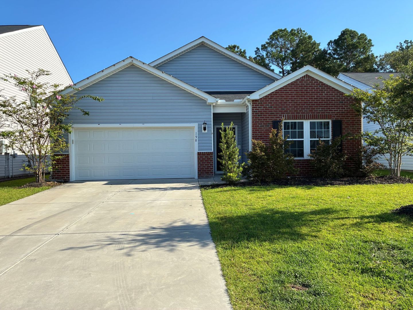 198 Hampton Park Circle – photo 1 of 29
