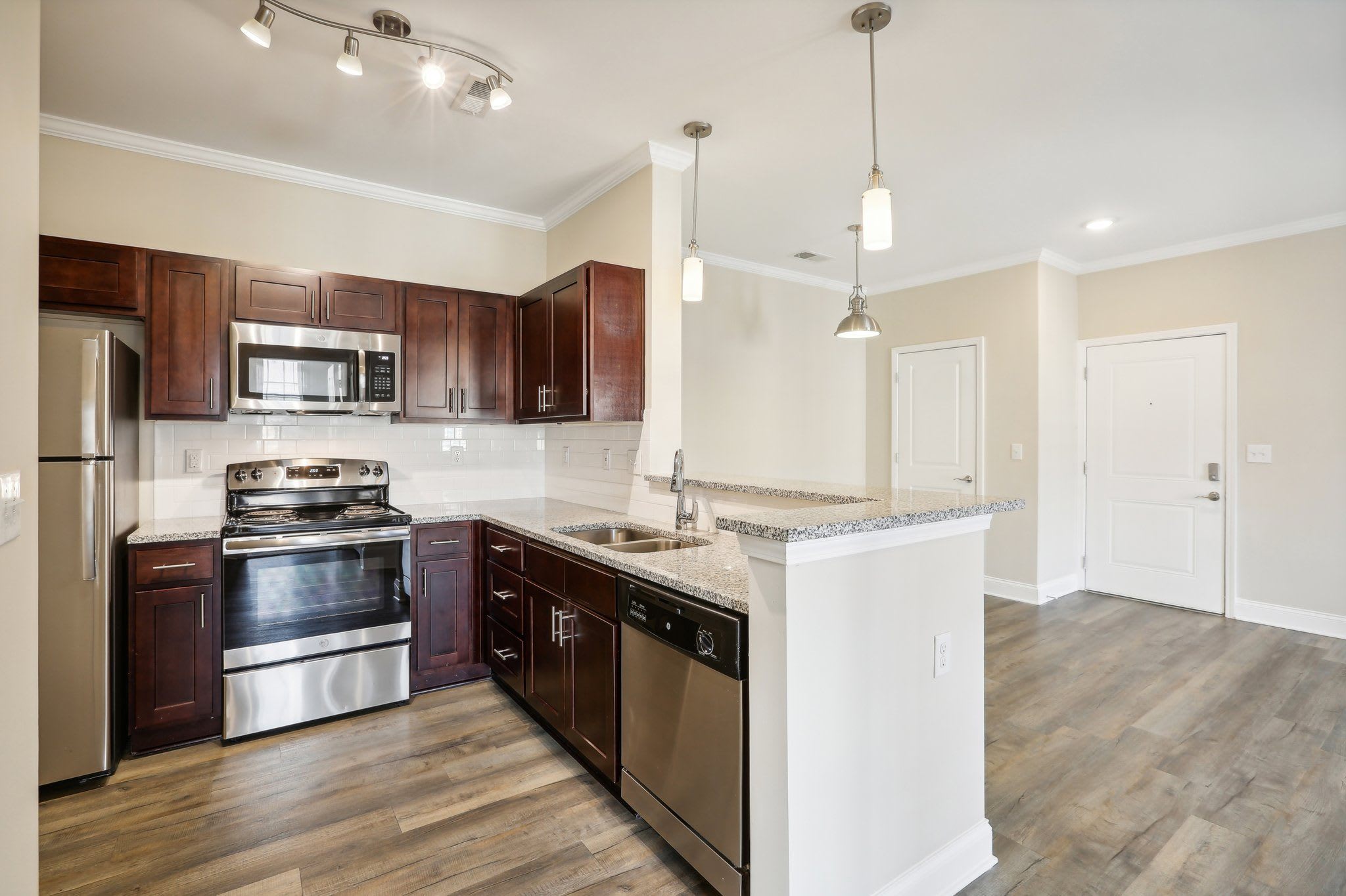 Overall Creek Apartments – photo 1
