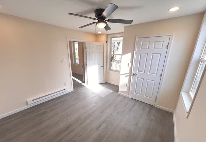 45 Middle Street – photo 1 of 24