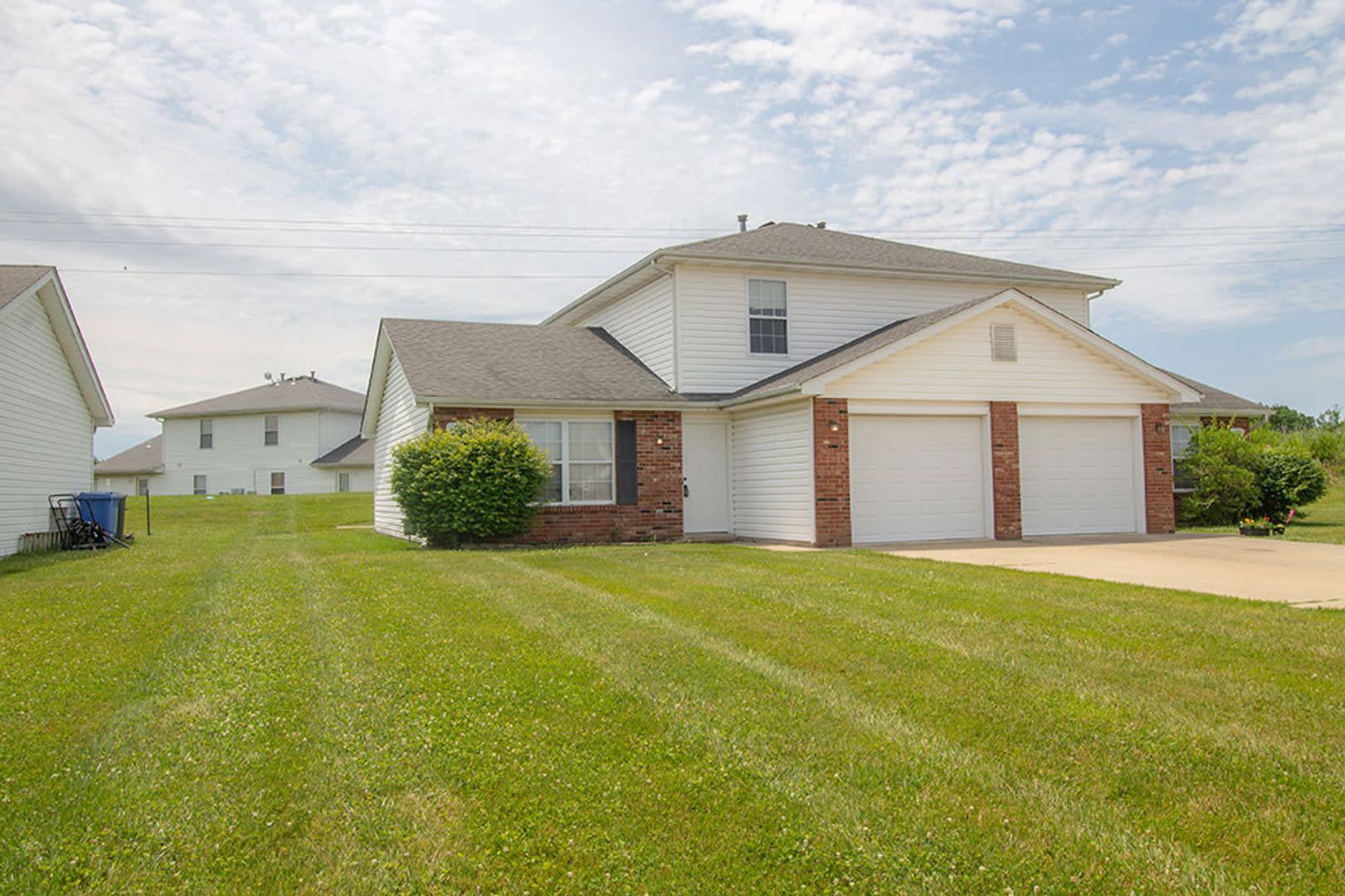 Super cute 3 bedroom – photo 1