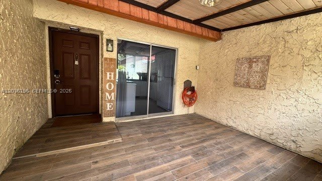 6554 NW 98th Ter – photo 1