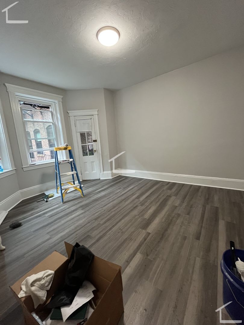 Cozy studio with great location in Allston available NOW! – photo 1