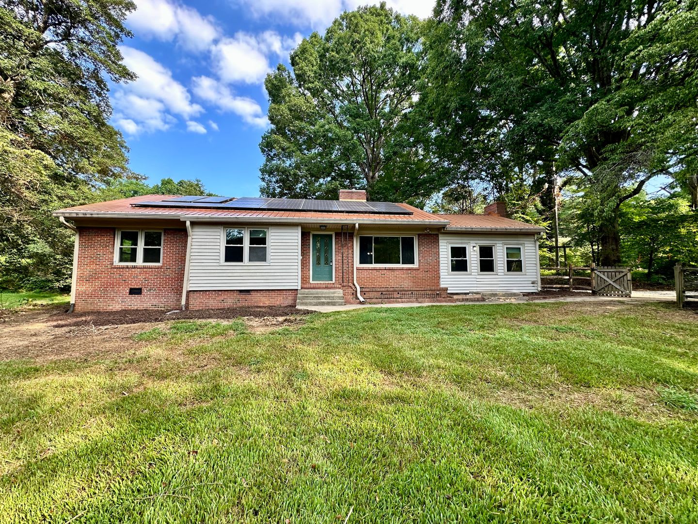 3 BED+BONUS/1.5 BATH Home + 2 Fenced Acres – photo 1 of 20