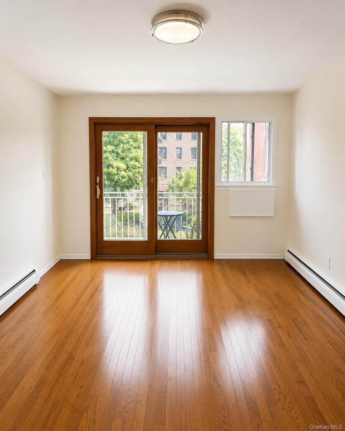 8321 Lefferts Boulevard – photo 1