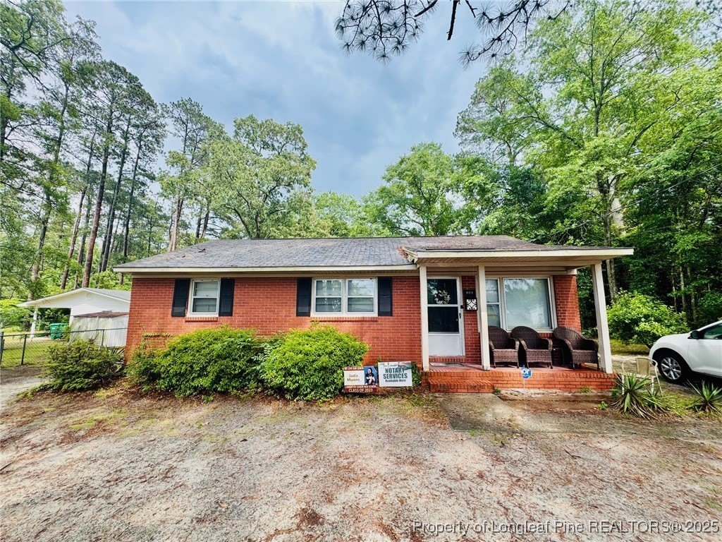 803 Floyd Street – photo 1 of 27