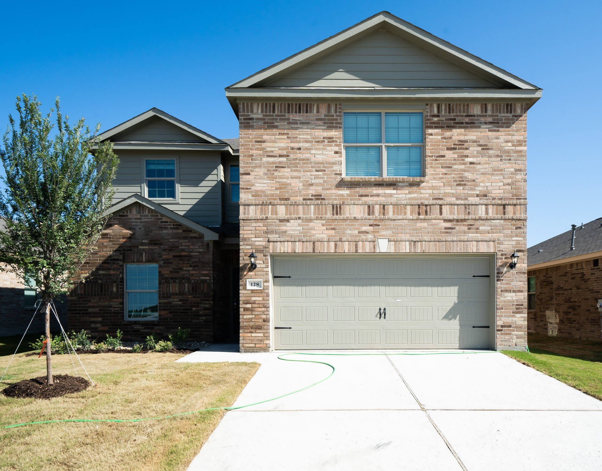 128 Emma Drive – photo 1