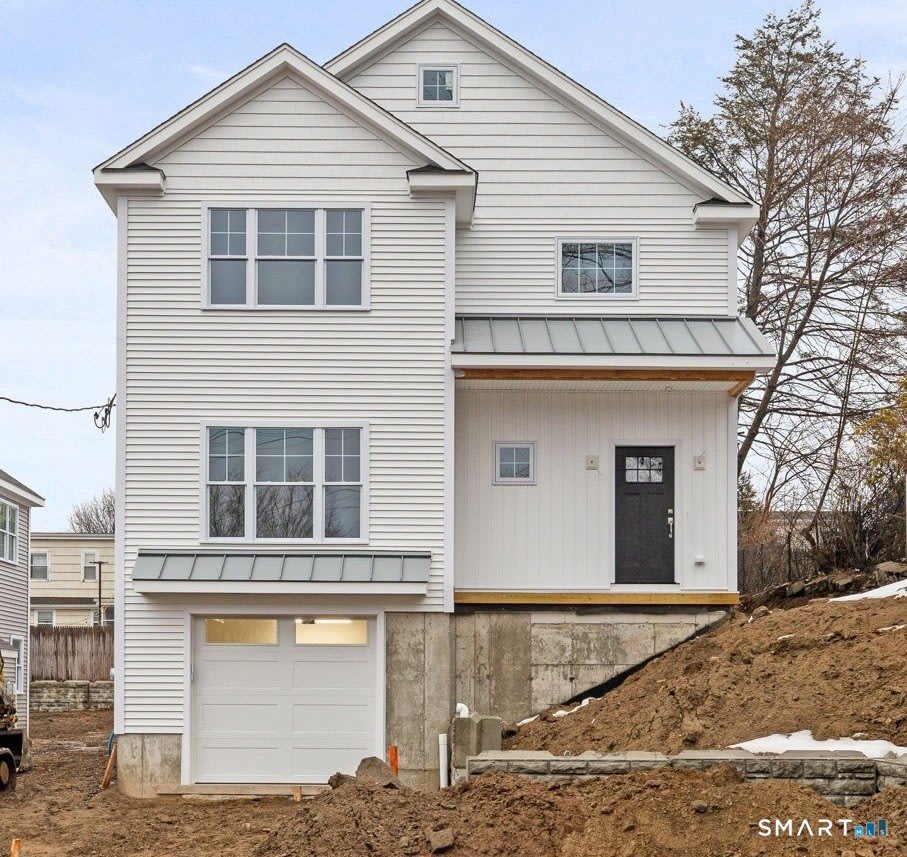 108 New England Avenue – photo 1 of 24