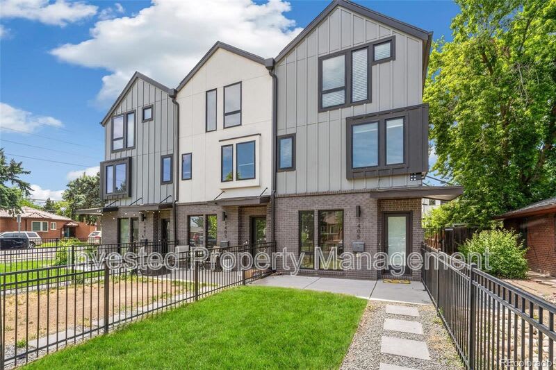 1405 N. Yates St – photo 1