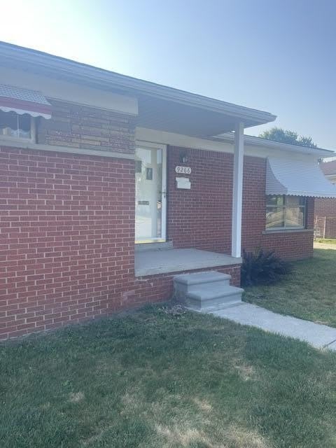 9266 Berwyn Avenue – photo 1