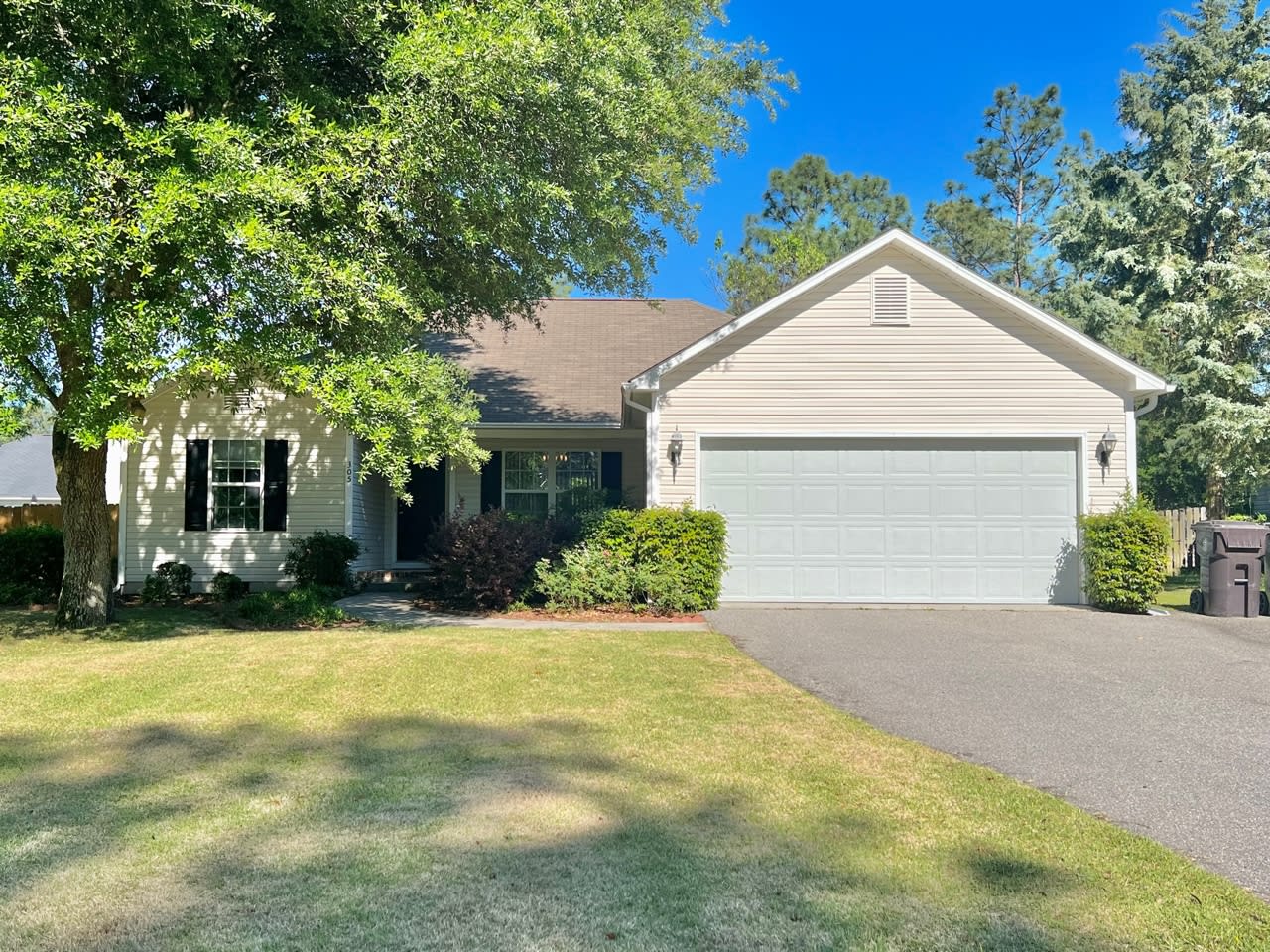 305 Woodgreen Dr – photo 1 of 20