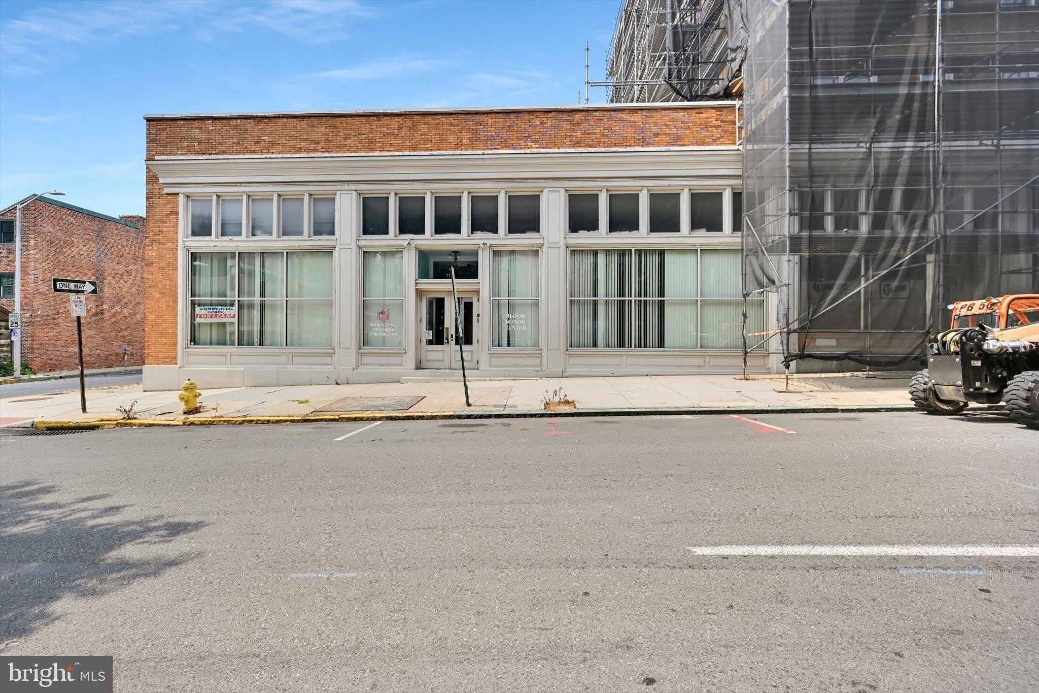 16 S 4TH Street – photo 1