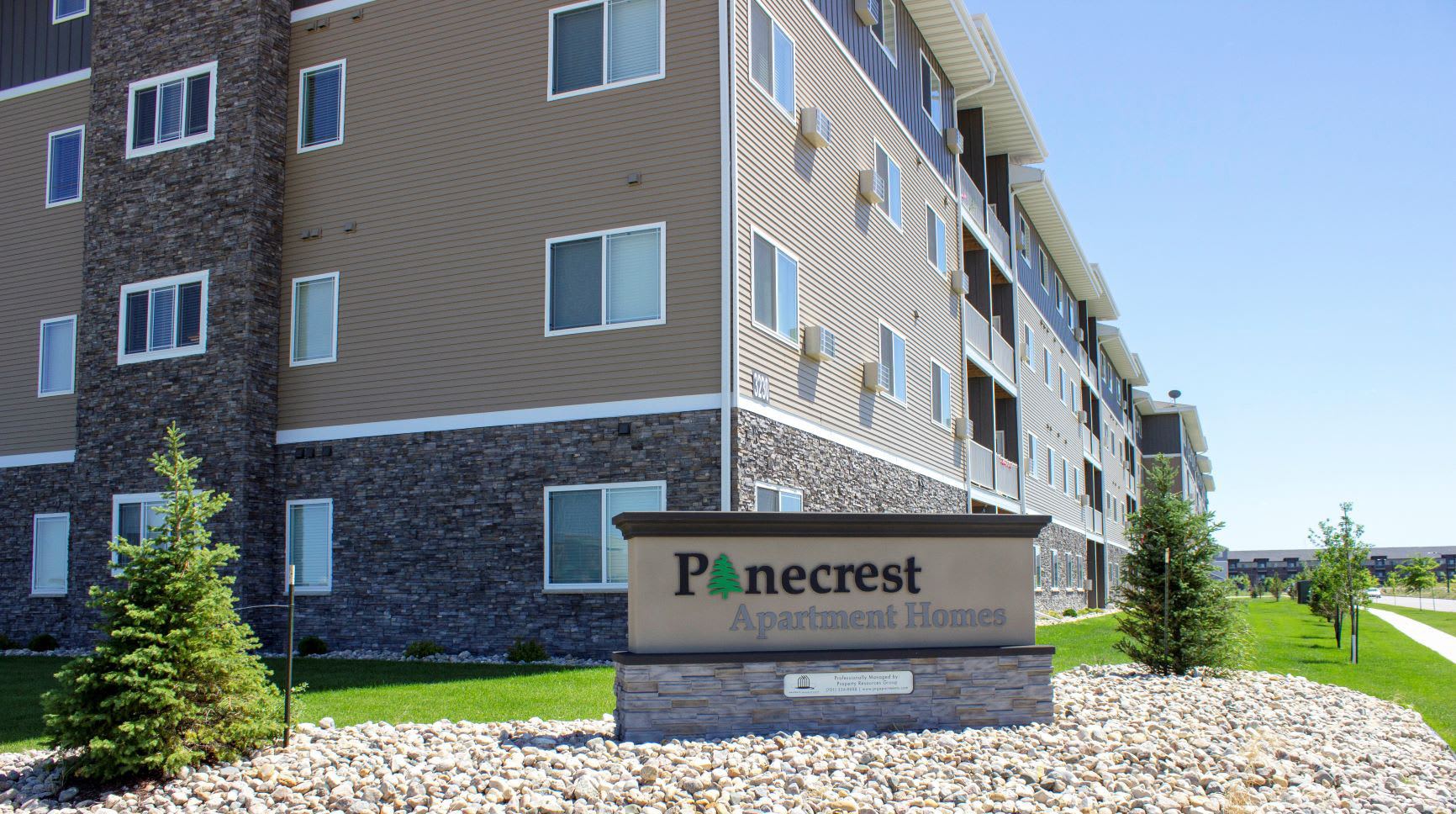 Pinecrest – photo 1