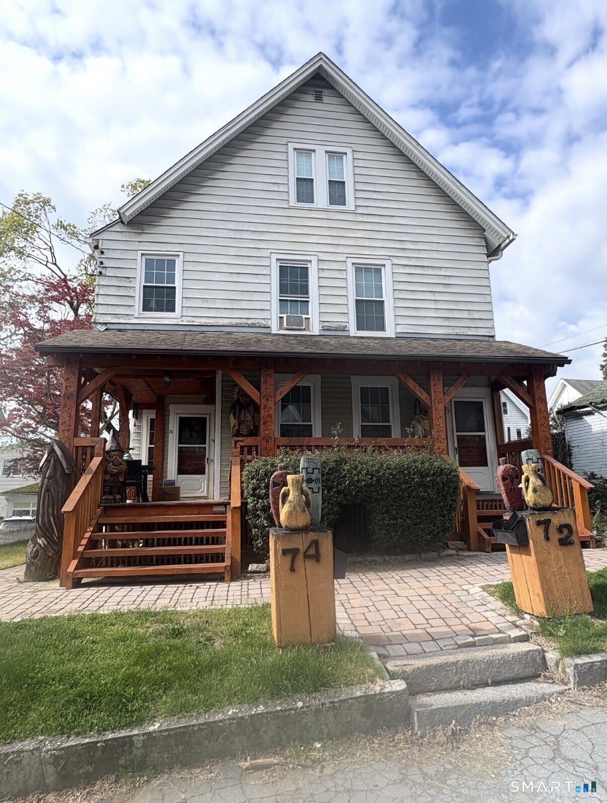 74 Cottage Avenue – photo 1 of 14