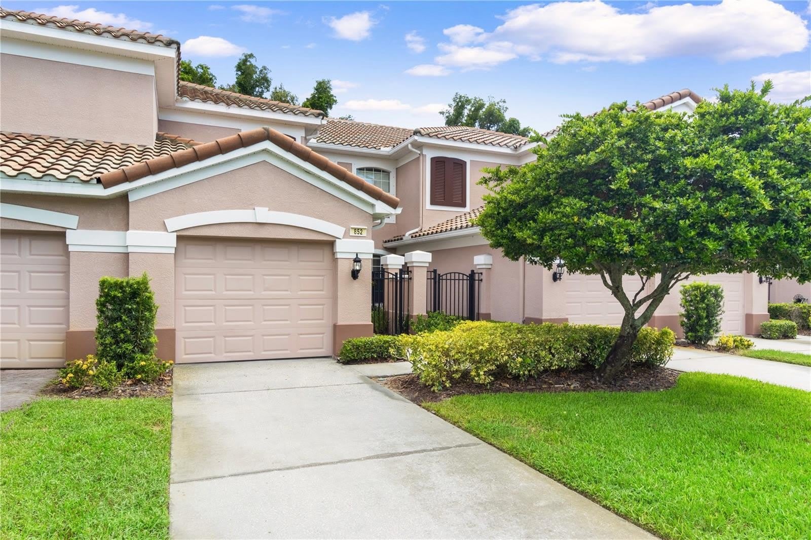 852 LANTERN Way – photo 1