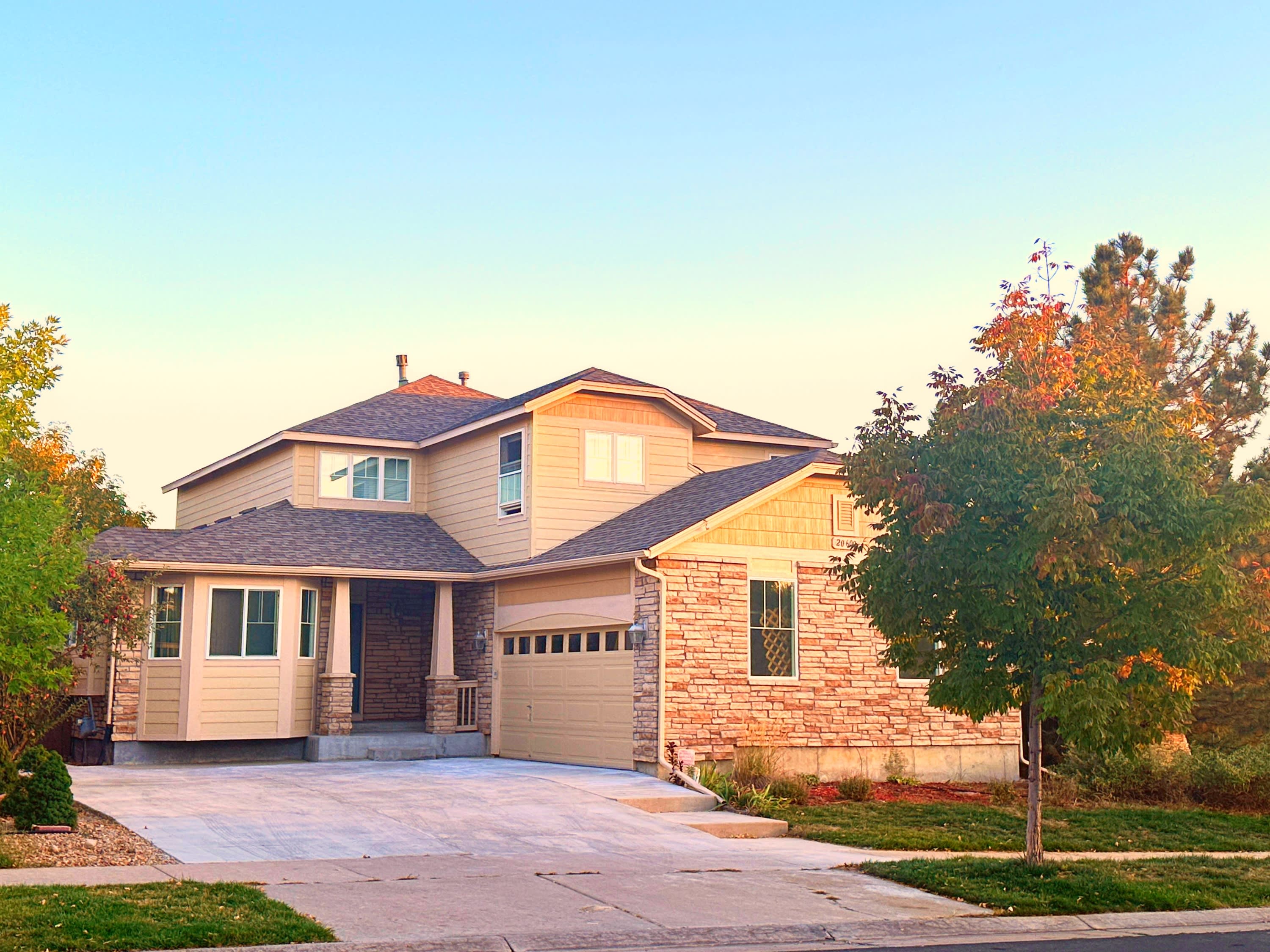 20600 East Dartmouth Drive – photo 1 of 42