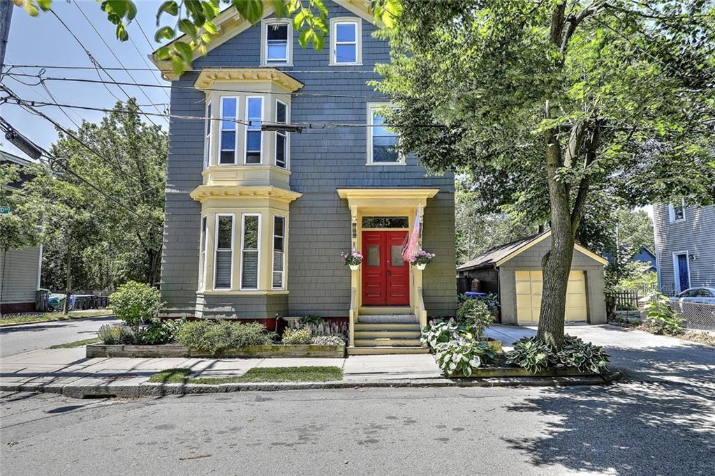 35 Hammond Street – photo 1