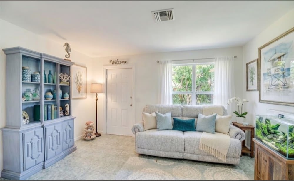 1675 Highland Ave – photo 1