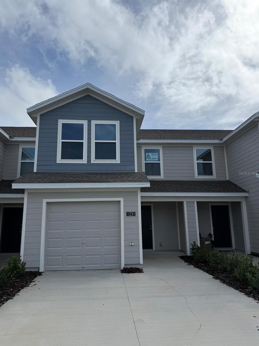 1231 ORION ST – photo 1