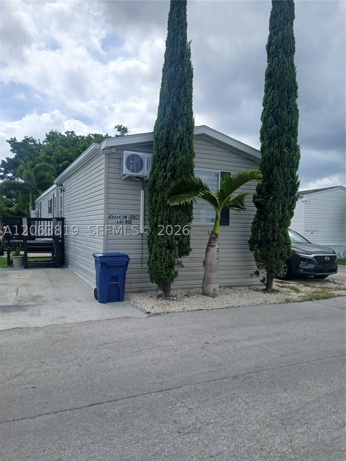 25312 SW 129 ct – photo 1 of 24