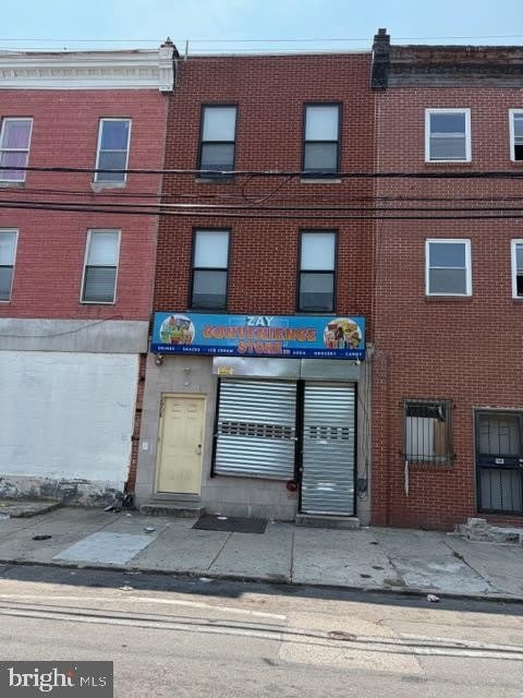 2908 Ridge Avenue – photo 1