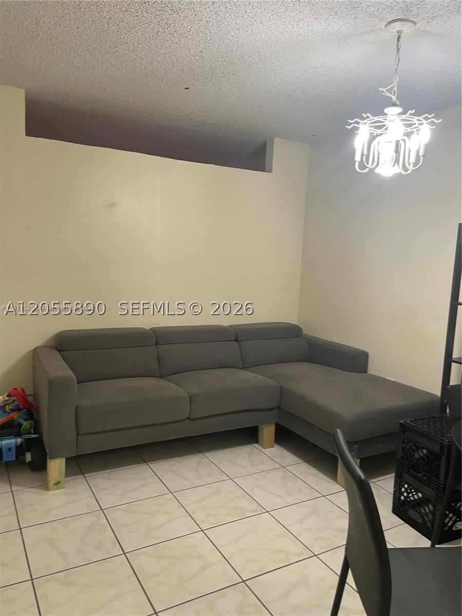 3610 NW 21st St – photo 1 of 9