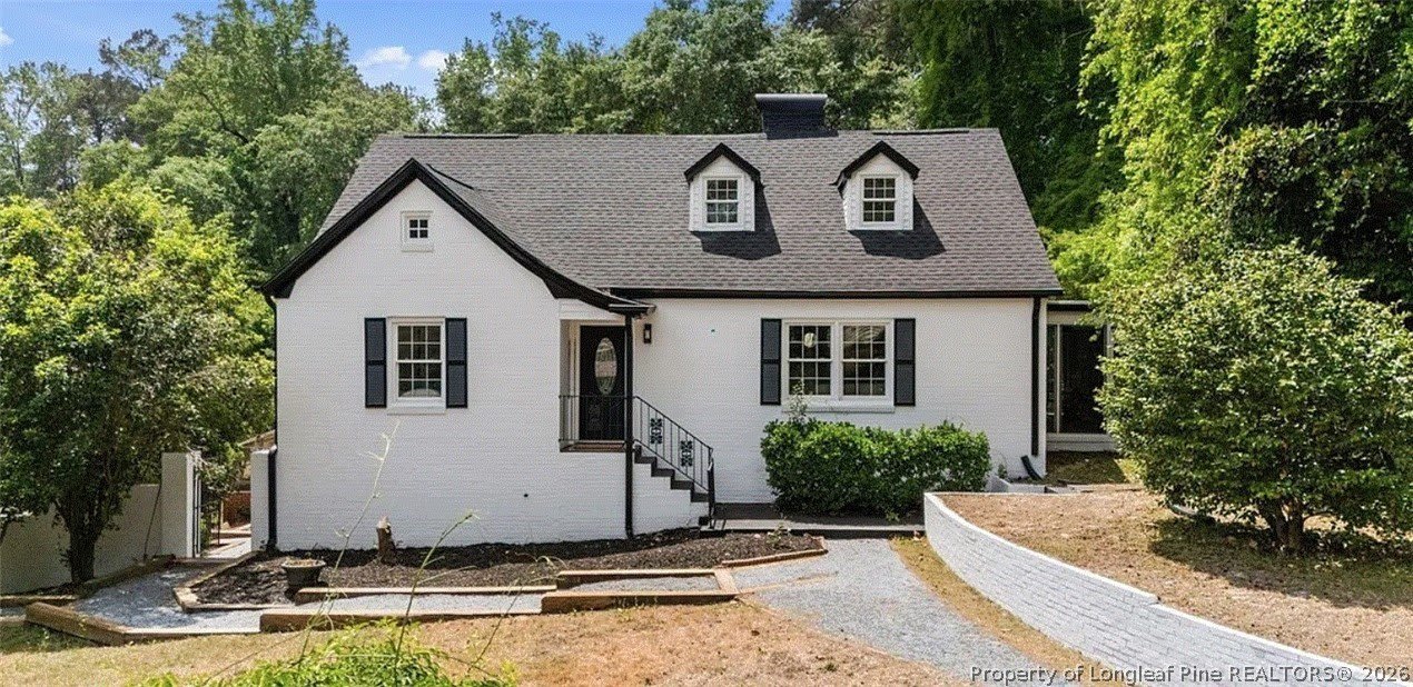 905 Riverside Boulevard – photo 1 of 25
