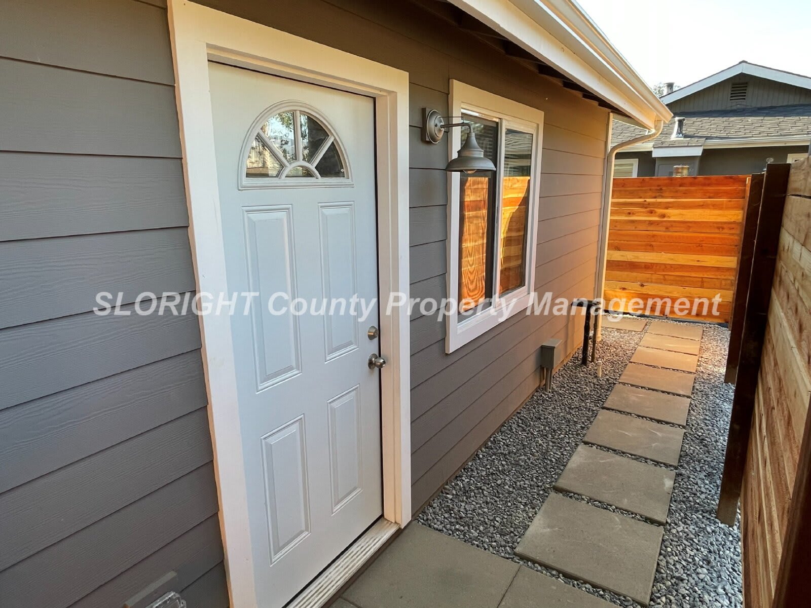 501 Luneta Drive – photo 1