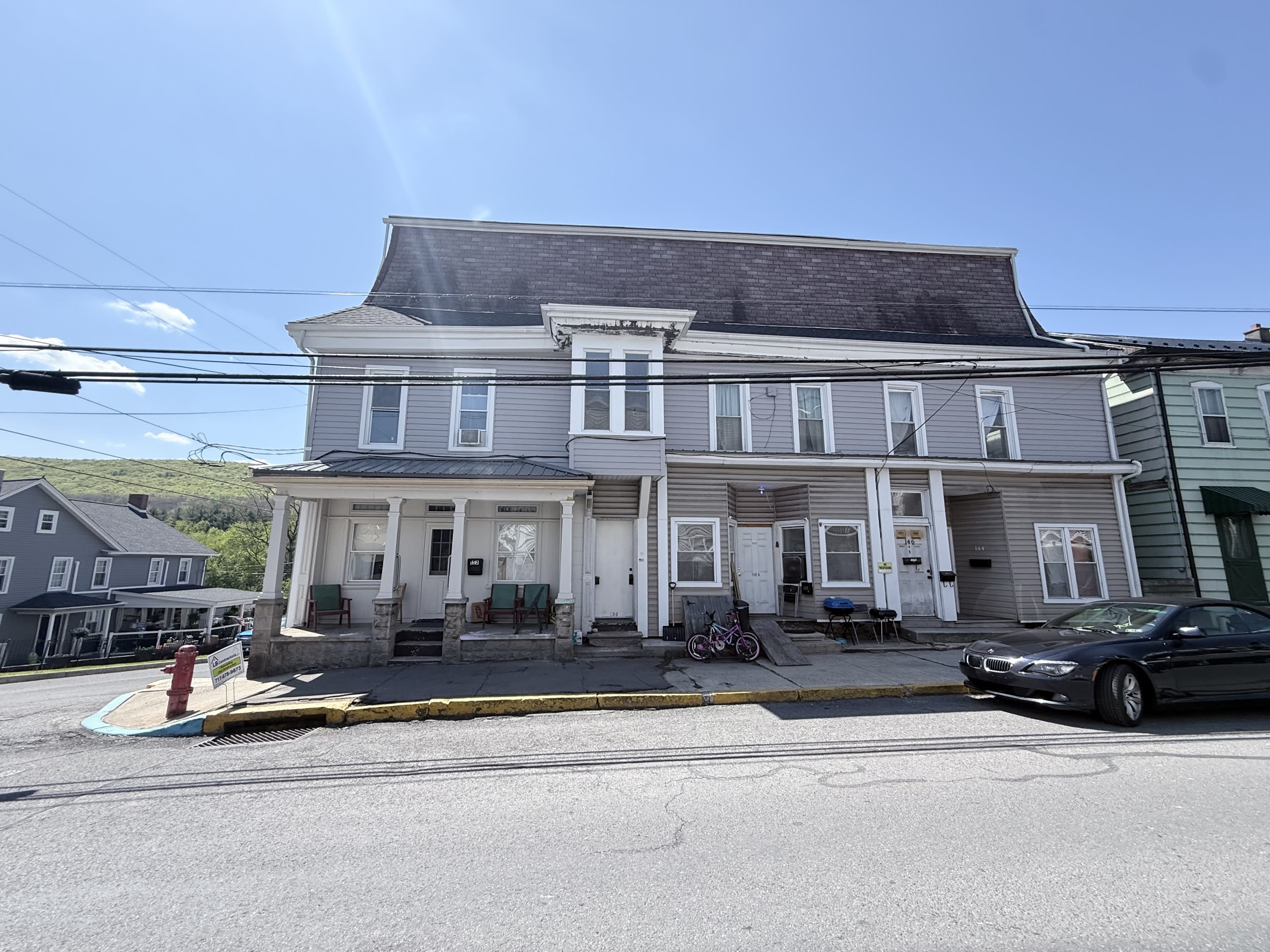 152 East Market Street – photo 1 of 13