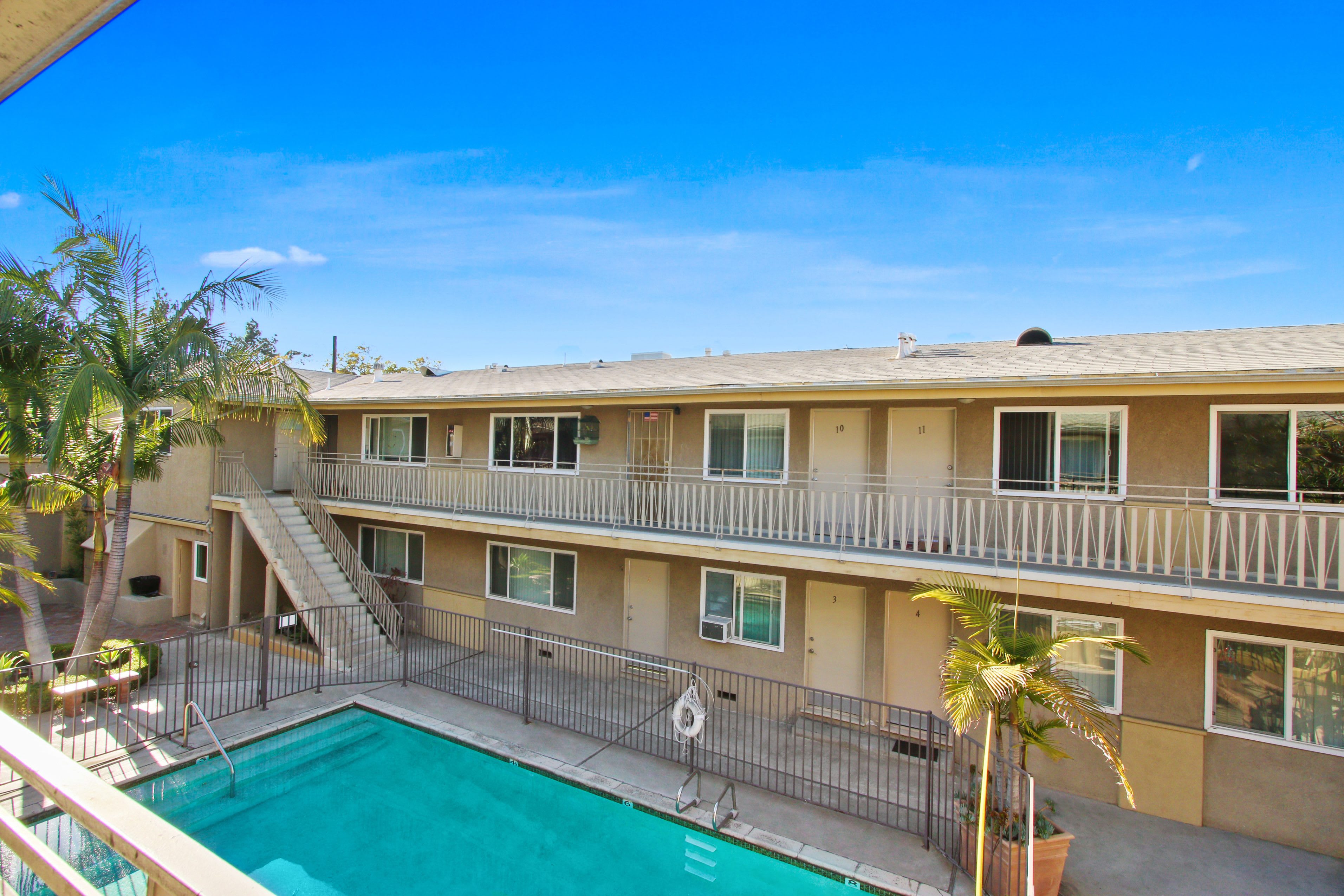 2840-2850 S Sepulveda Blvd – photo 1