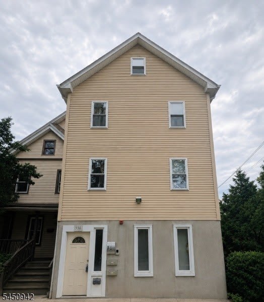 336 E 4Th St – photo 1 of 4