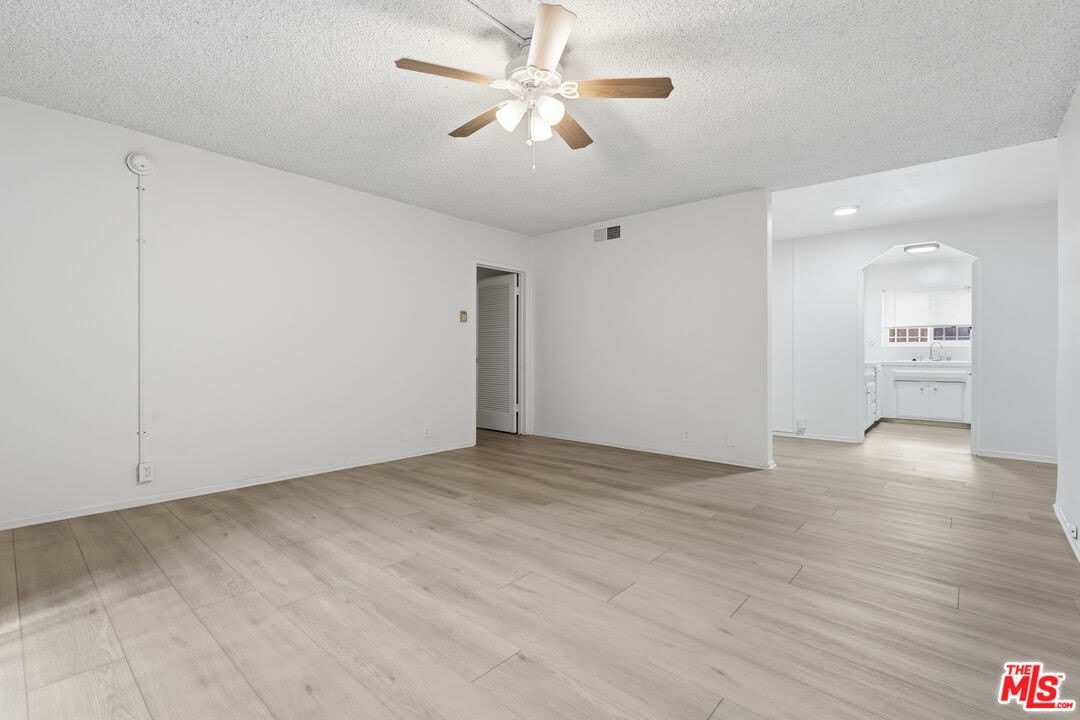 2332 S Beverly Glen Blvd – photo 1