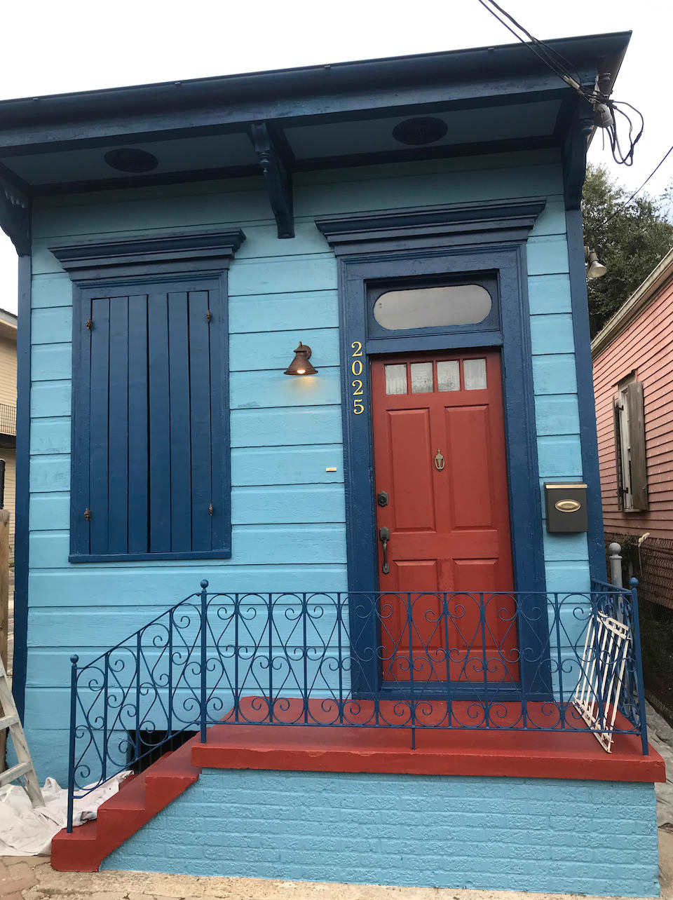 2025 Marais Street – photo 1