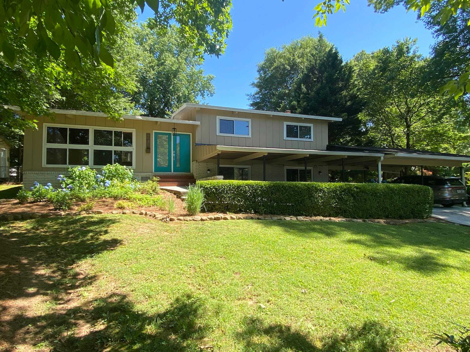 6686 Ridge Moore Drive Northwest – photo 1 of 305