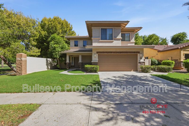 4224 E. Bruce Court – photo 1 of 33